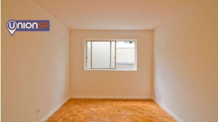 Apartamento à venda com 2 quartos, 71m² - Foto 2