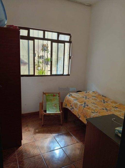 Casa à venda com 4 quartos, 150m² - Foto 10