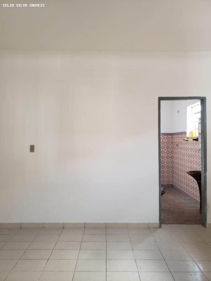 Casa à venda com 2 quartos, 250m² - Foto 12