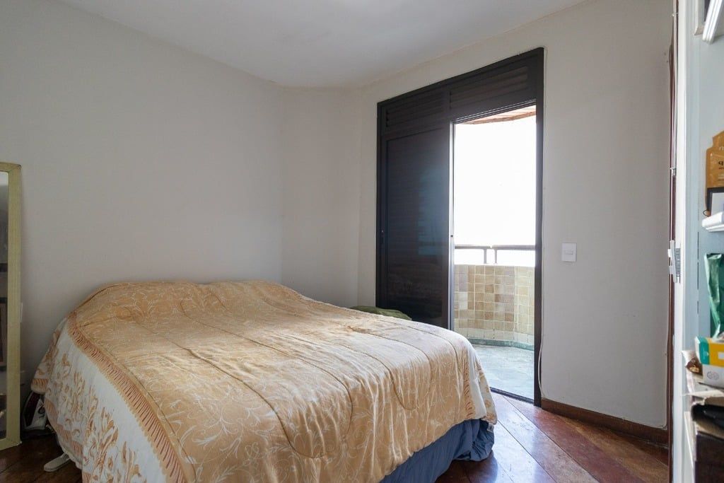 Apartamento à venda com 3 quartos, 122m² - Foto 29