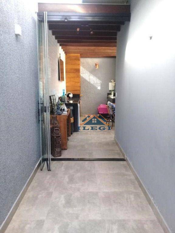 Casa de Condomínio à venda com 3 quartos, 178m² - Foto 13