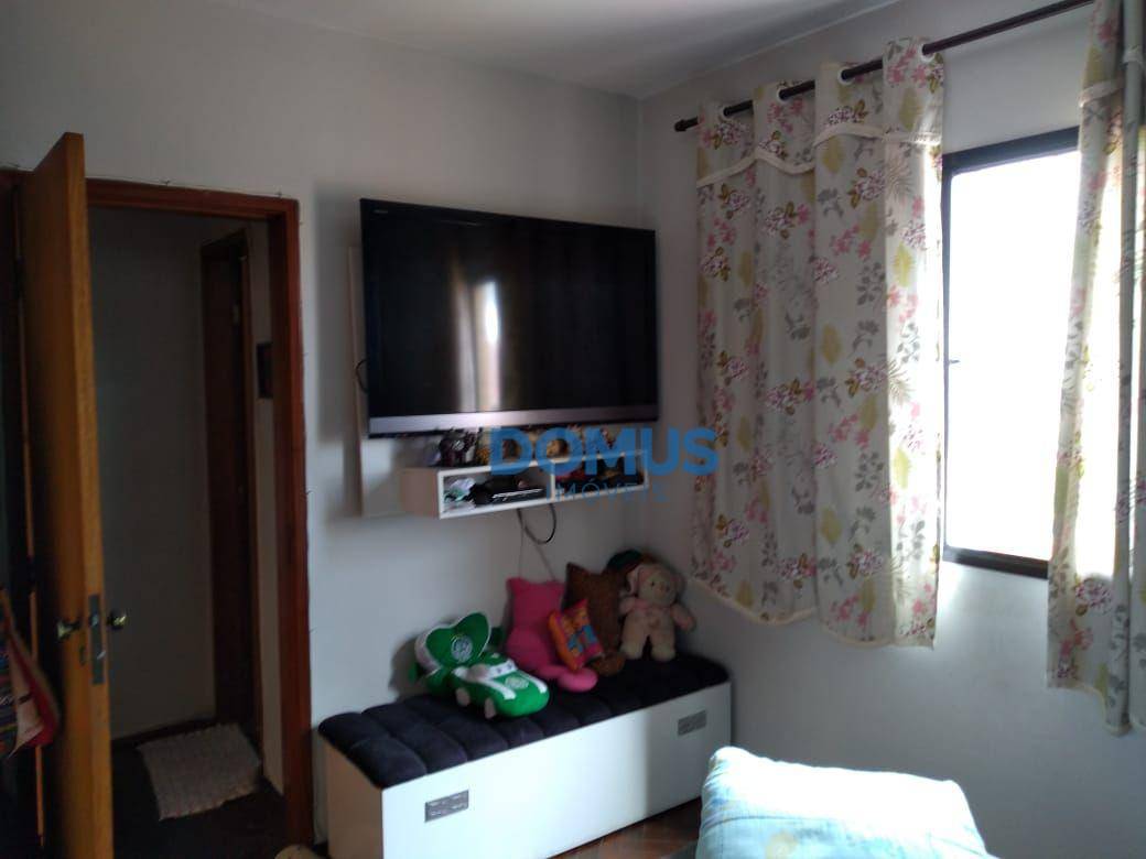 Apartamento à venda com 3 quartos, 87m² - Foto 18