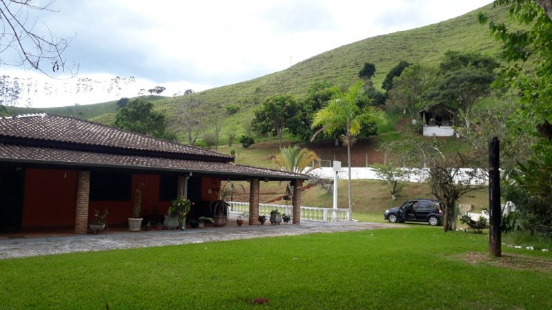 Sítio, 3 quartos, 3000 m² - Foto 1