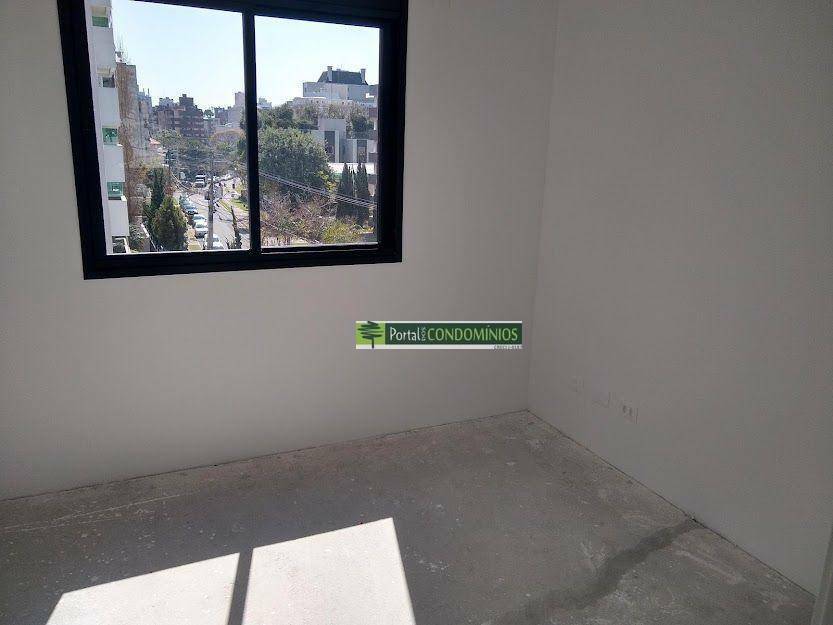 Apartamento à venda com 3 quartos, 111m² - Foto 22