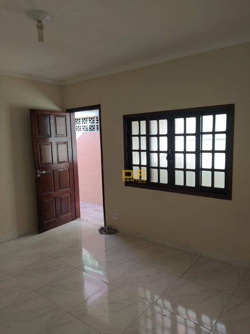 Casa à venda com 2 quartos, 101m² - Foto 9