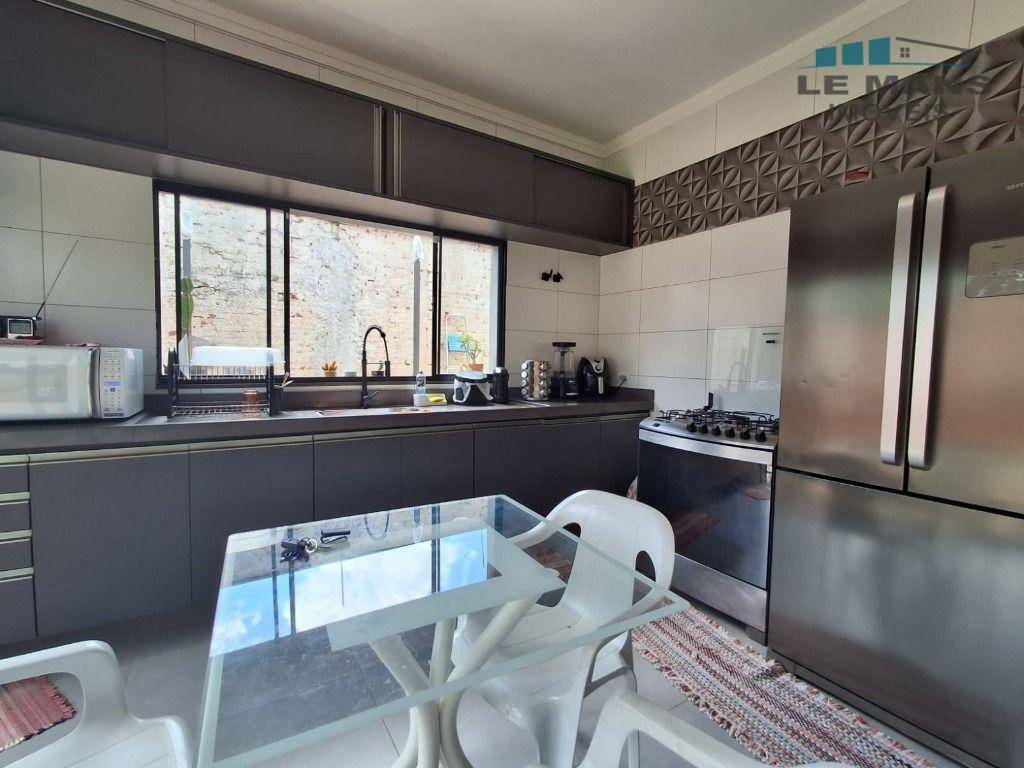 Chácara à venda com 3 quartos, 147m² - Foto 11