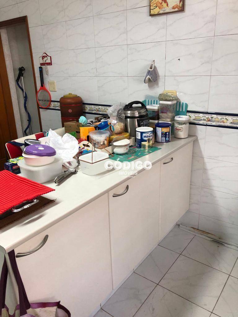 Sobrado à venda com 3 quartos, 250m² - Foto 18