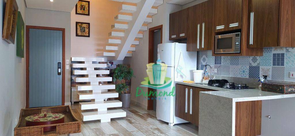 Apartamento à venda com 3 quartos, 202m² - Foto 2