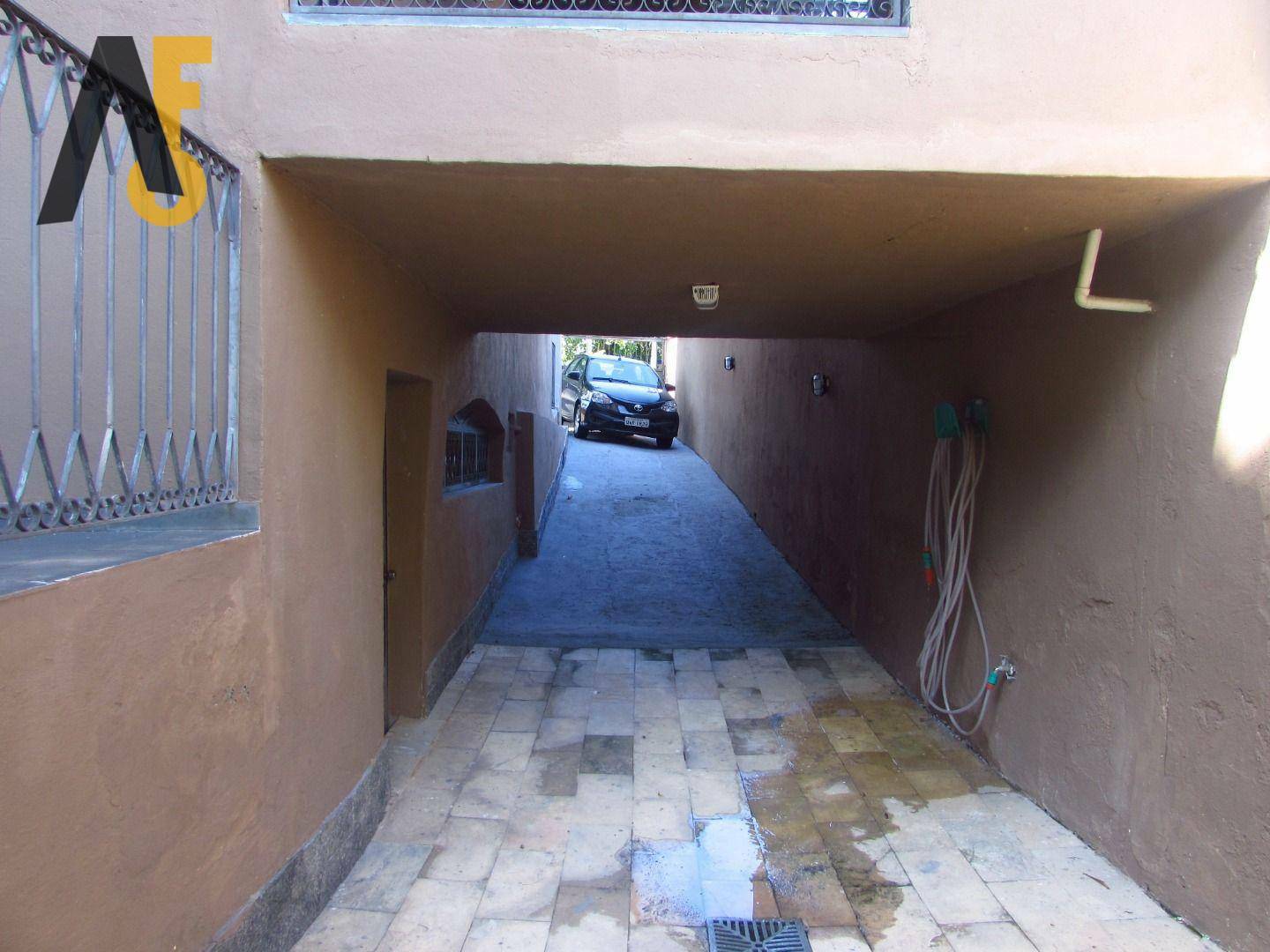 Casa à venda com 3 quartos, 350m² - Foto 30