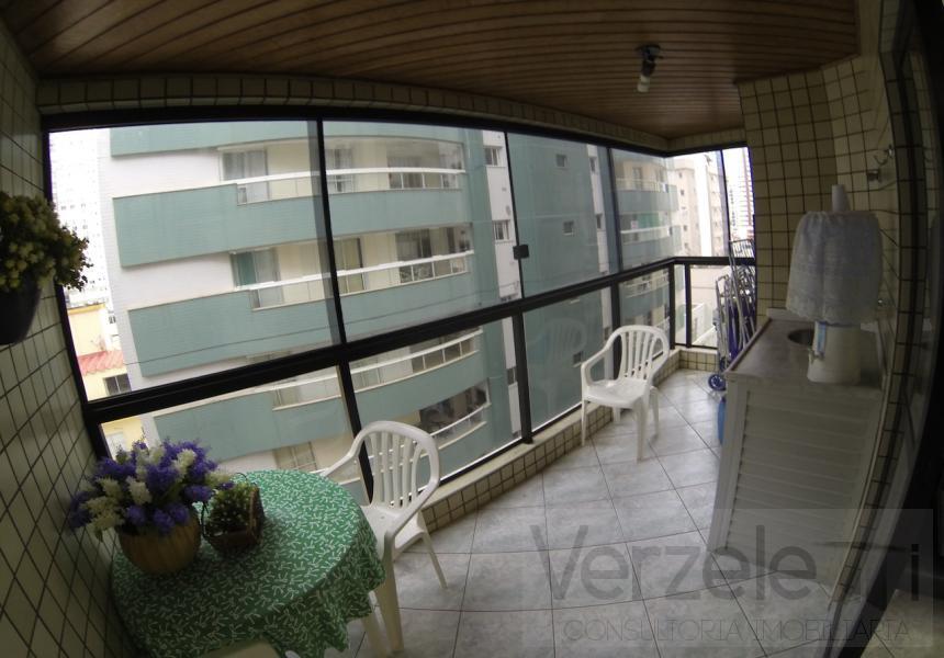 Apartamento à venda com 2 quartos, 90m² - Foto 13