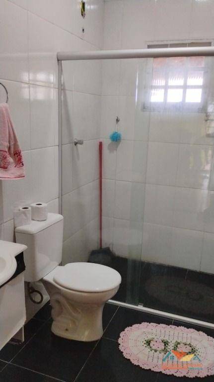 Casa à venda com 3 quartos, 200m² - Foto 5