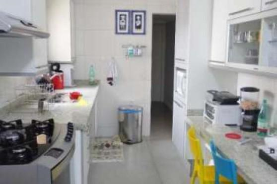 Apartamento à venda com 4 quartos, 160m² - Foto 3