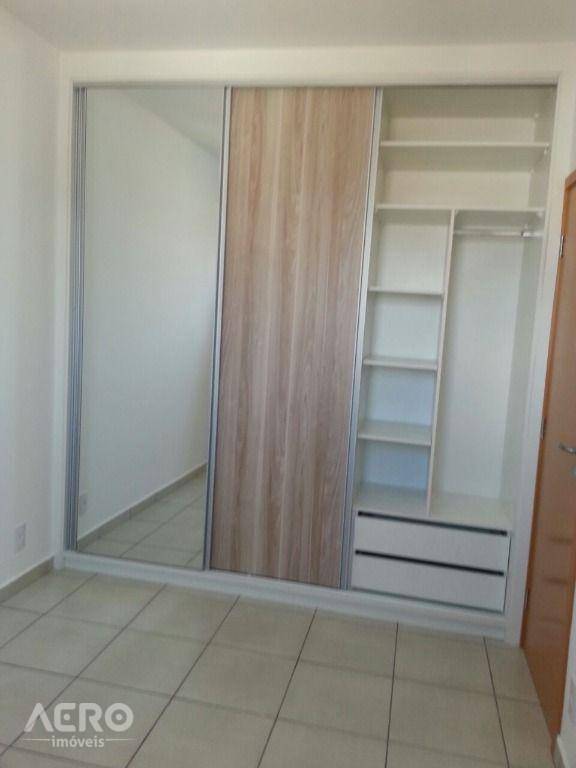 Apartamento à venda com 2 quartos, 57m² - Foto 8