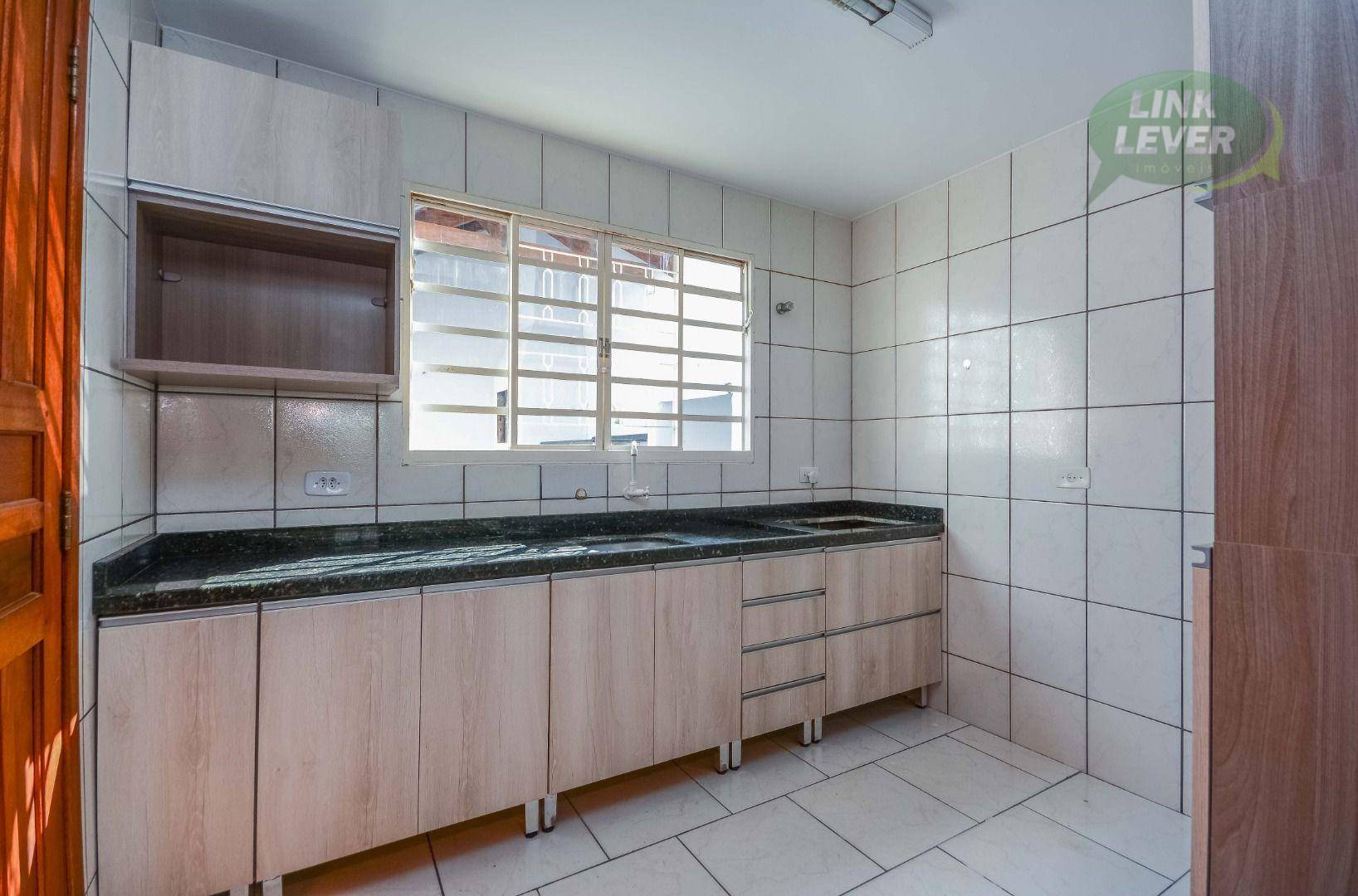Casa para alugar com 3 quartos, 113m² - Foto 4
