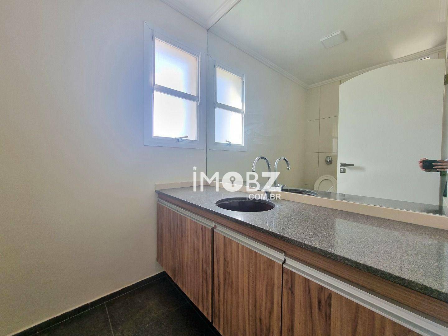 Apartamento à venda com 4 quartos, 211m² - Foto 18