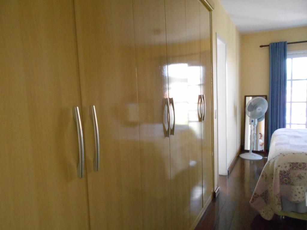 Sobrado para alugar com 4 quartos, 315m² - Foto 12