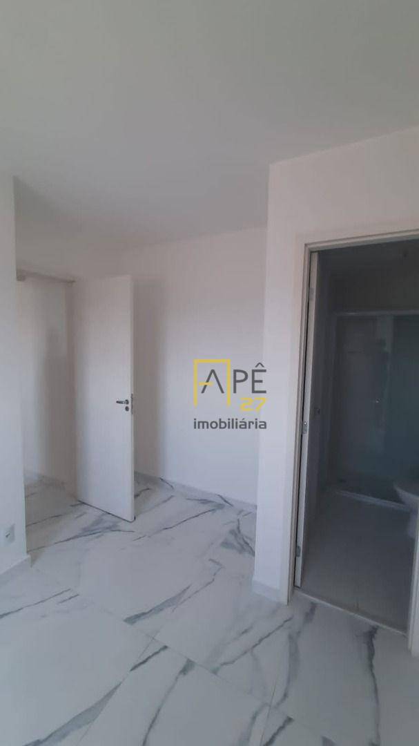 Apartamento à venda com 2 quartos, 66m² - Foto 8