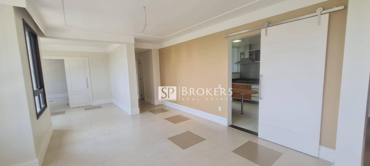 Apartamento à venda e aluguel com 4 quartos, 200m² - Foto 9