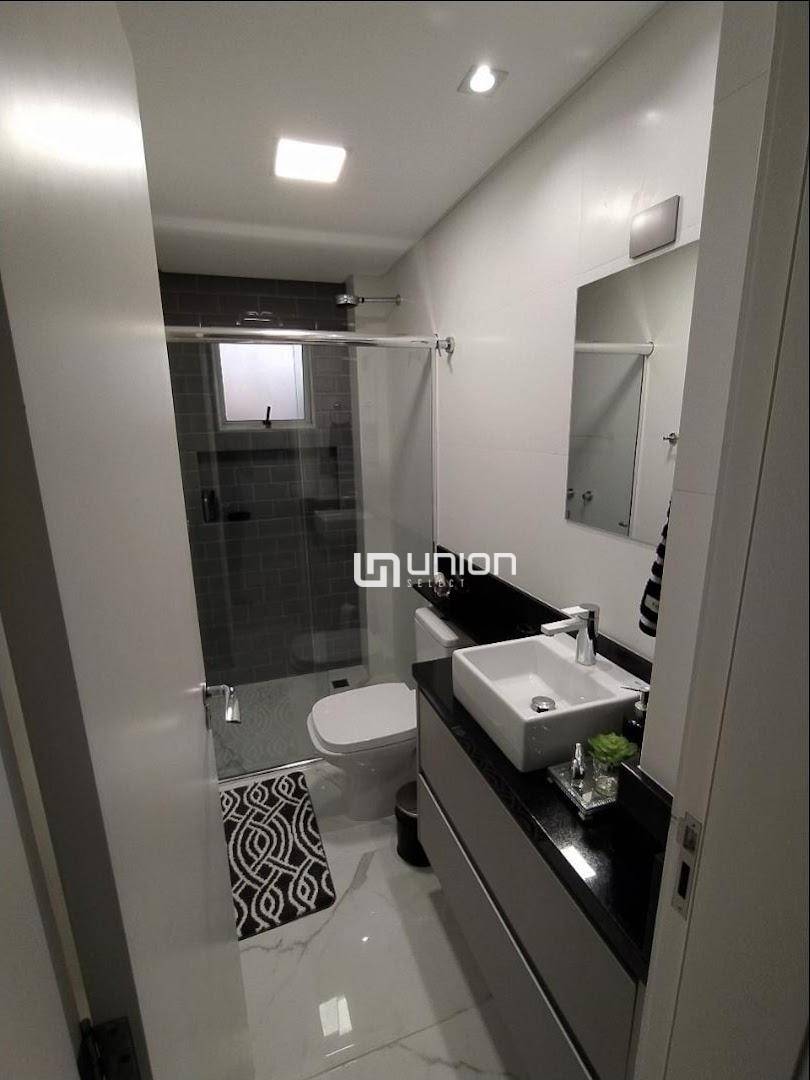 Apartamento à venda com 3 quartos, 97m² - Foto 6