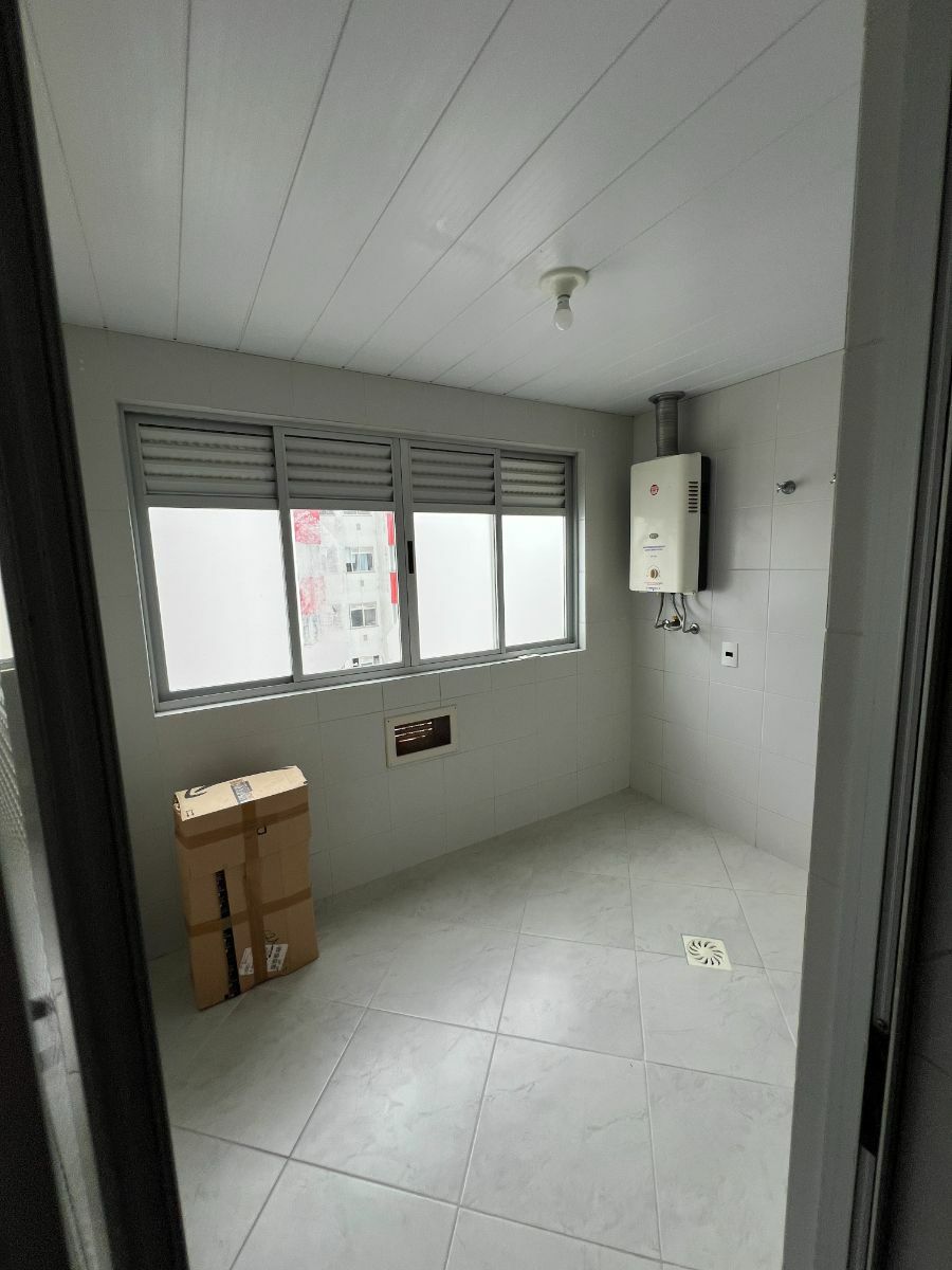 Apartamento à venda com 3 quartos, 136m² - Foto 16