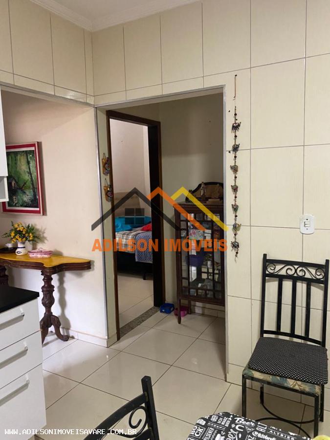 Casa à venda com 5 quartos, 300m² - Foto 10