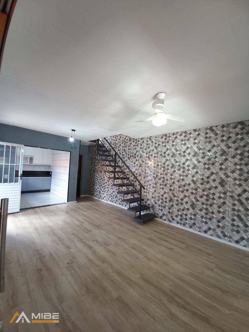 Casa para alugar com 2 quartos, 100m² - Foto 18