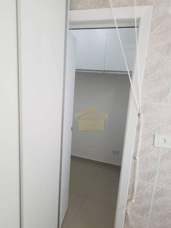 Apartamento à venda com 4 quartos, 152m² - Foto 16