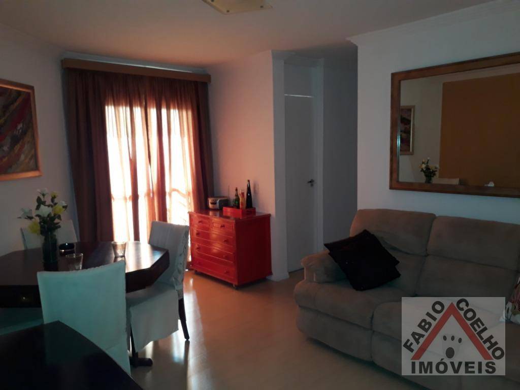 Apartamento à venda com 2 quartos, 64m² - Foto 19