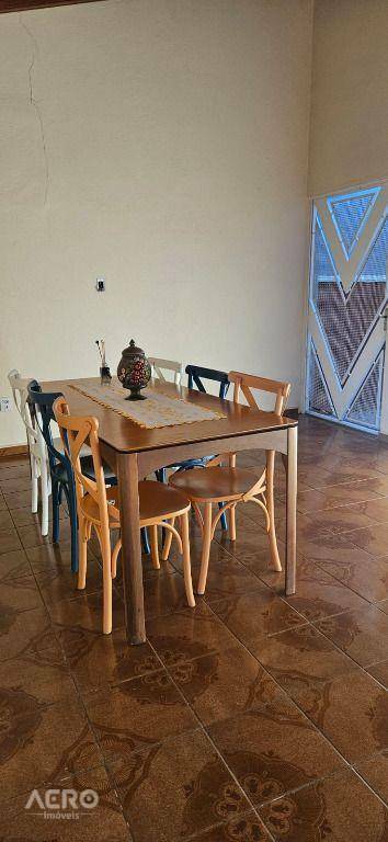 Casa à venda com 3 quartos, 160m² - Foto 32