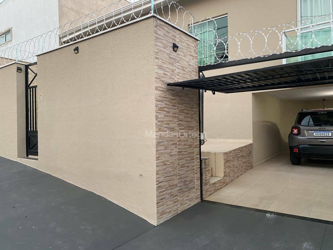 Casa para alugar com 3 quartos, 300m² - Foto 6