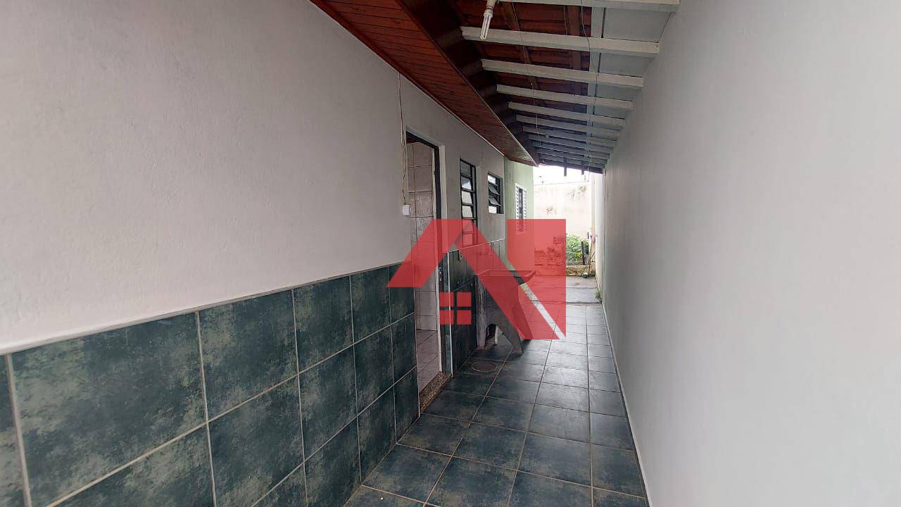 Casa à venda com 3 quartos, 100m² - Foto 15