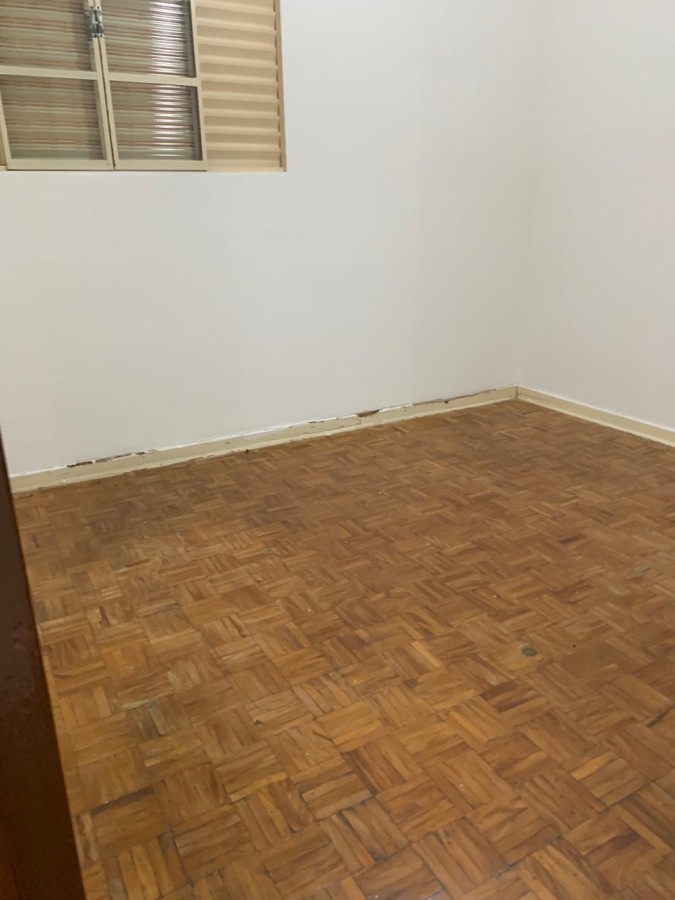 Casa à venda com 3 quartos, 260m² - Foto 8