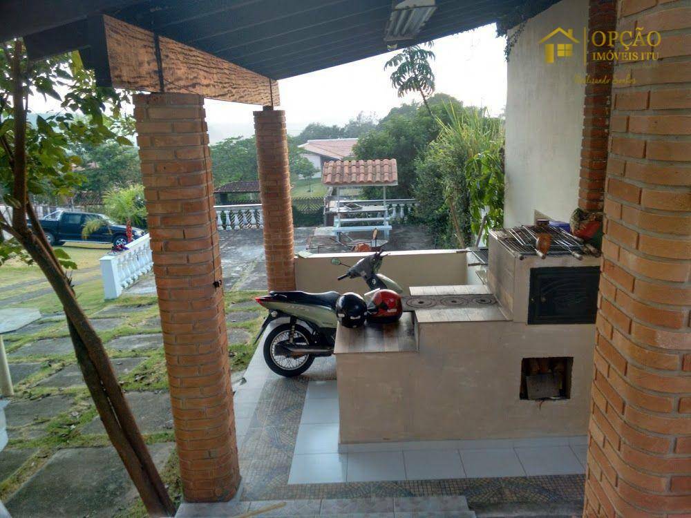 Chácara à venda com 5 quartos, 300m² - Foto 7