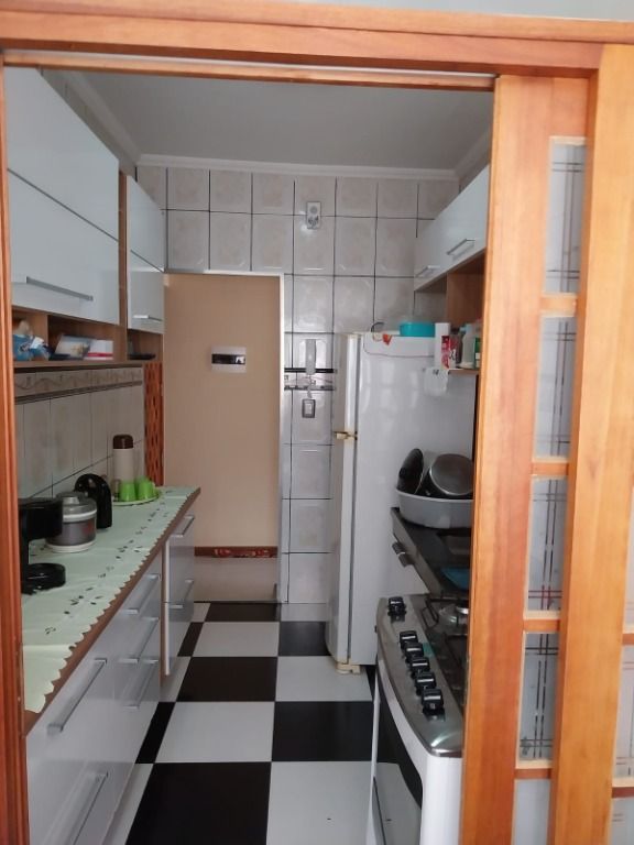 Apartamento à venda com 2 quartos, 55m² - Foto 2