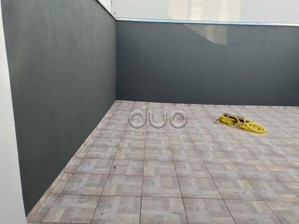 Casa à venda com 2 quartos, 140m² - Foto 4