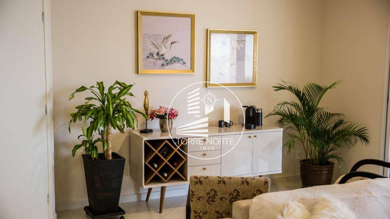 Apartamento à venda com 2 quartos, 94m² - Foto 15