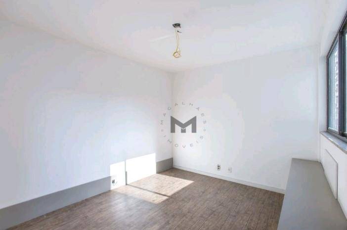 Apartamento à venda com 3 quartos, 106m² - Foto 14