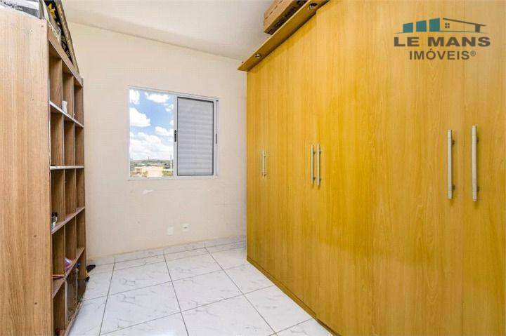 Apartamento à venda com 2 quartos, 79m² - Foto 5