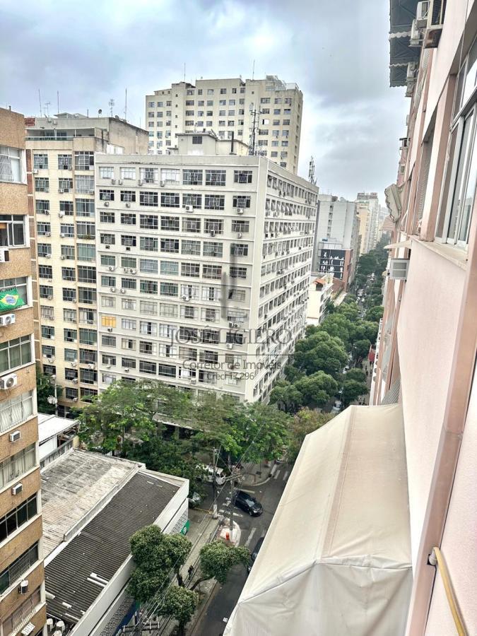 Apartamento à venda com 4 quartos, 160m² - Foto 40