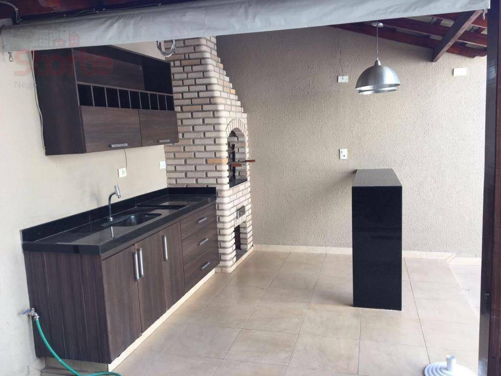 Casa à venda com 3 quartos, 175m² - Foto 25