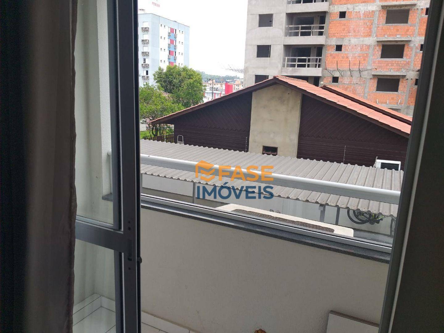 Apartamento à venda com 2 quartos, 53m² - Foto 6