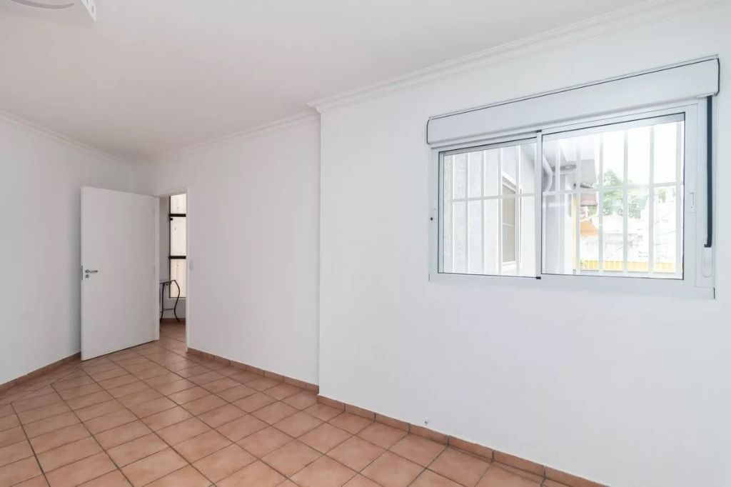 Casa à venda com 2 quartos, 300m² - Foto 27