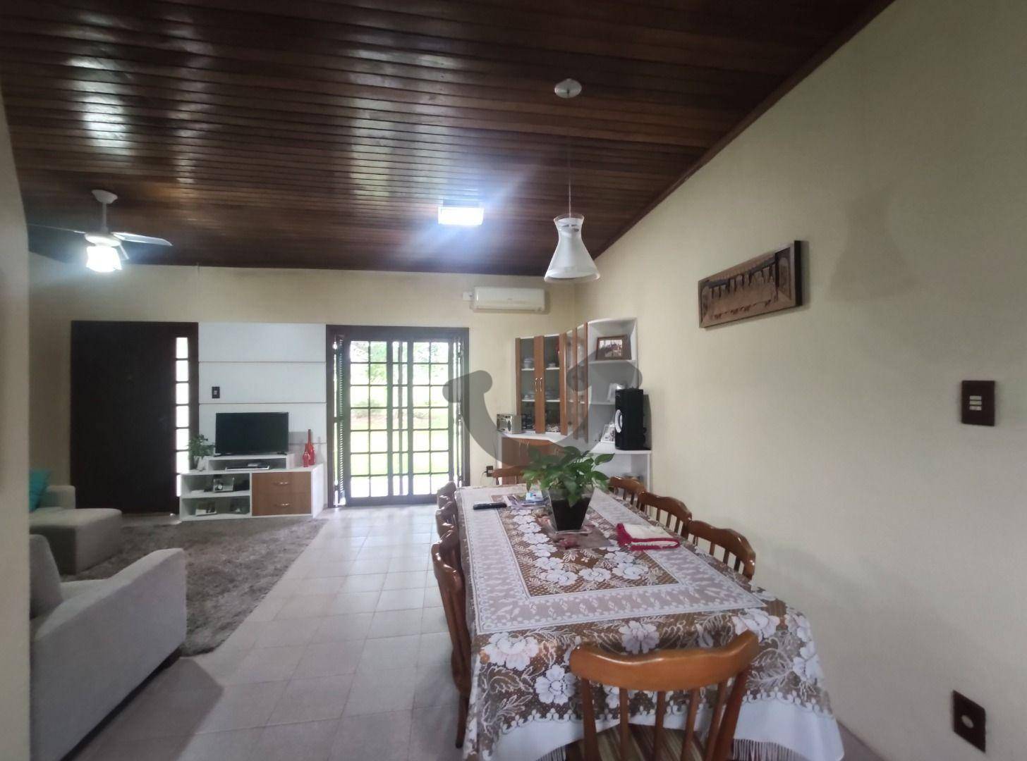 Chácara à venda com 3 quartos, 135m² - Foto 5