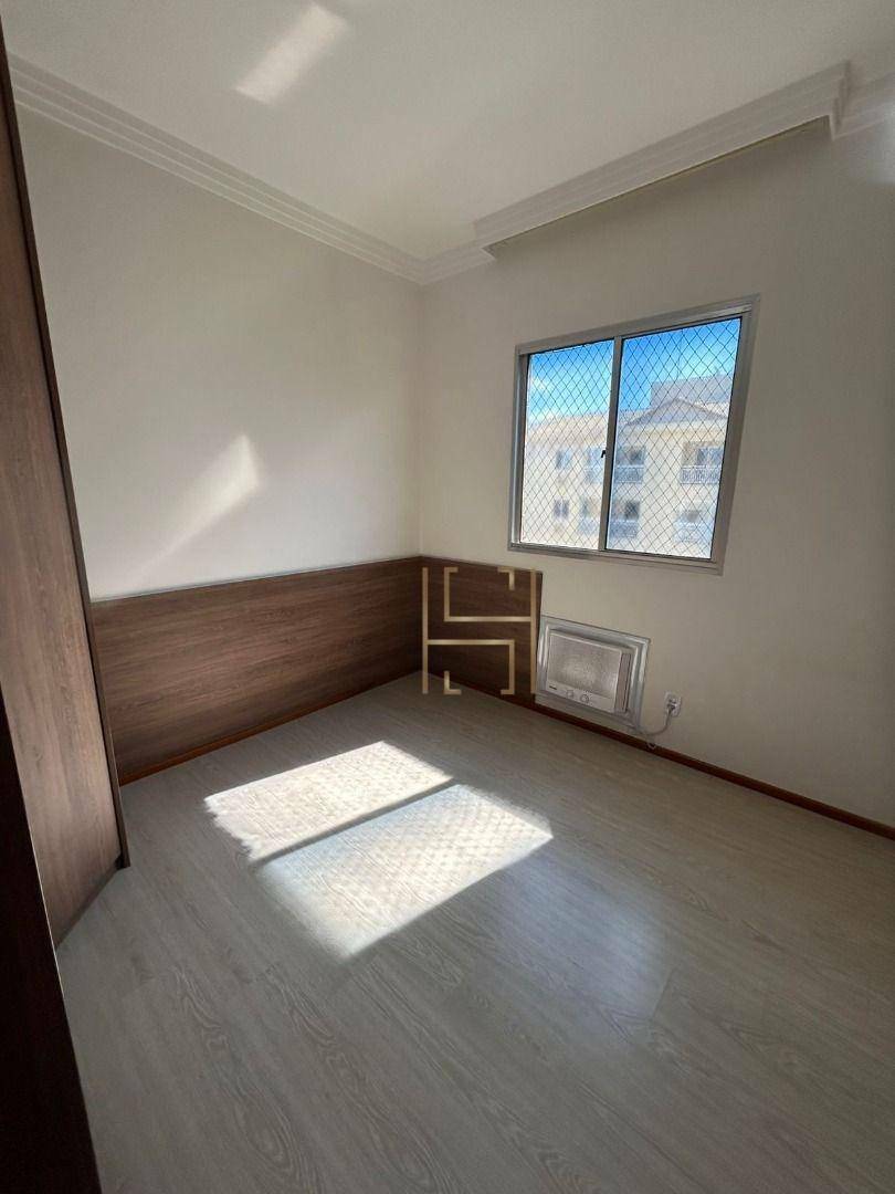 Apartamento à venda com 3 quartos, 92m² - Foto 11