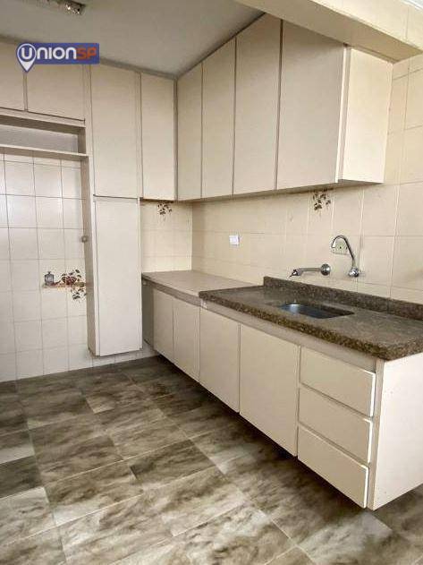 Apartamento à venda com 3 quartos, 98m² - Foto 14