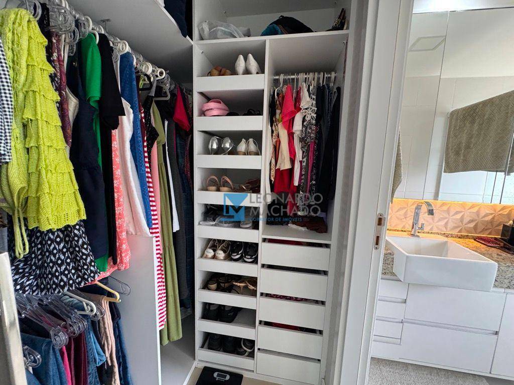 Apartamento à venda com 3 quartos, 111m² - Foto 8