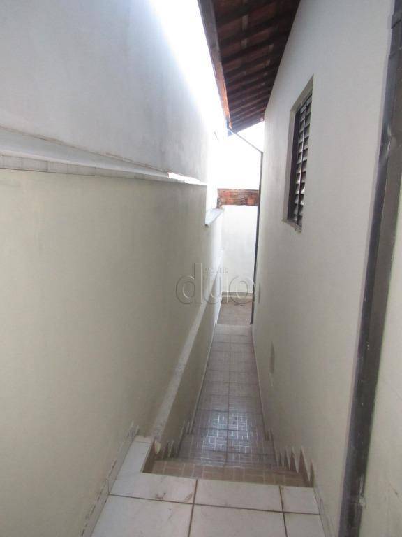 Casa à venda e aluguel com 2 quartos, 90m² - Foto 20