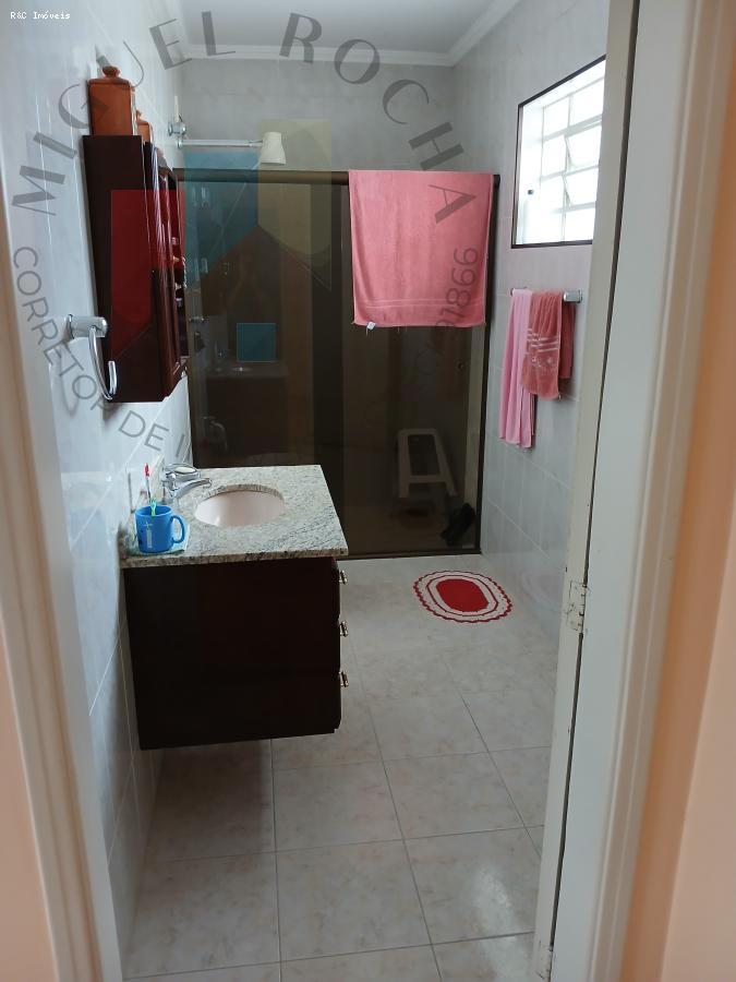 Sobrado para alugar com 3 quartos, 192m² - Foto 29