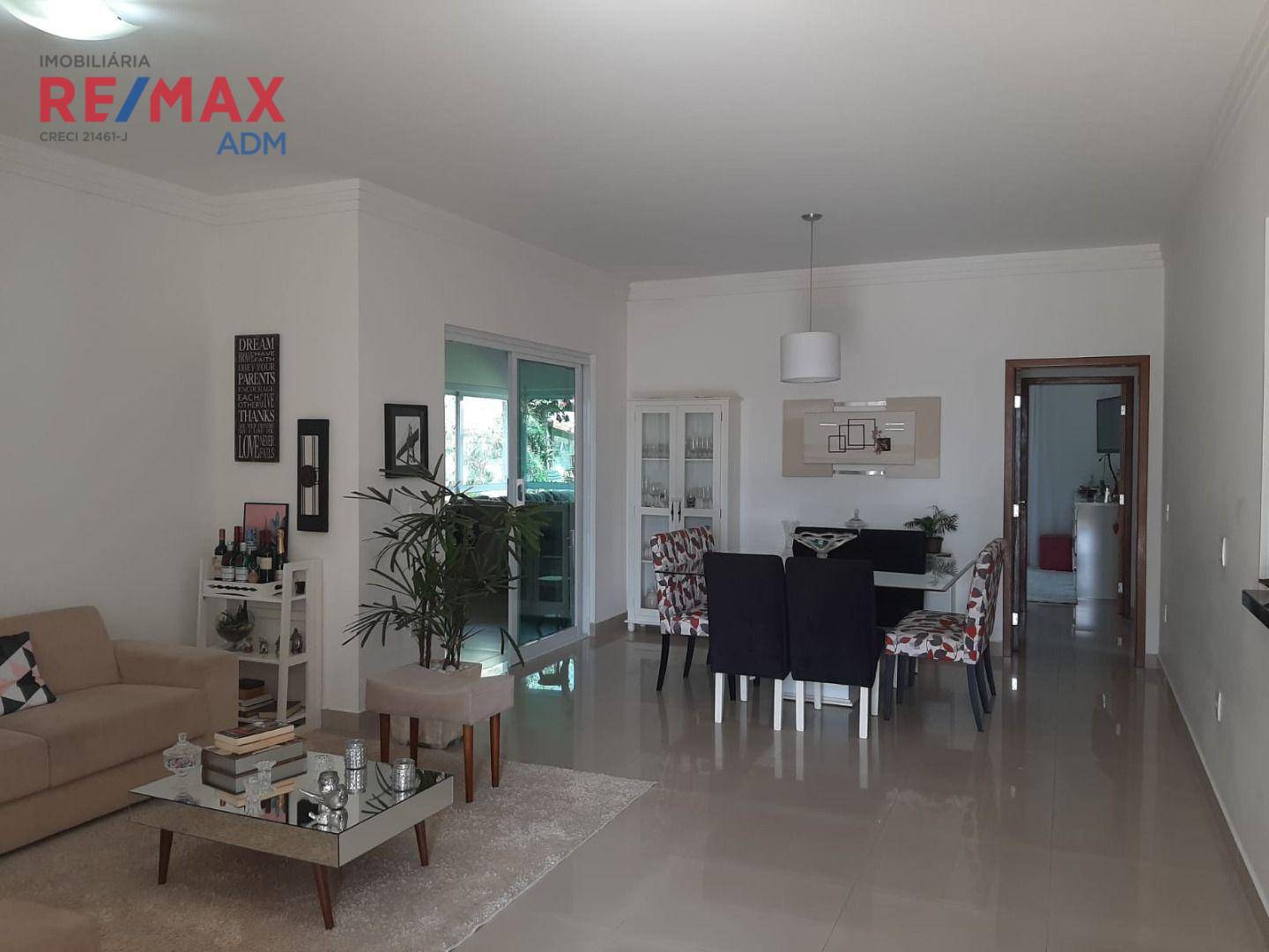 Casa de Condomínio à venda com 3 quartos, 208m² - Foto 12