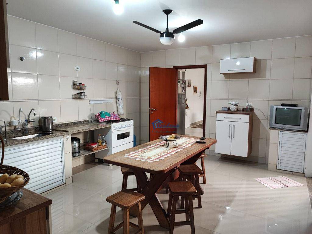 Sobrado à venda com 4 quartos, 228m² - Foto 11